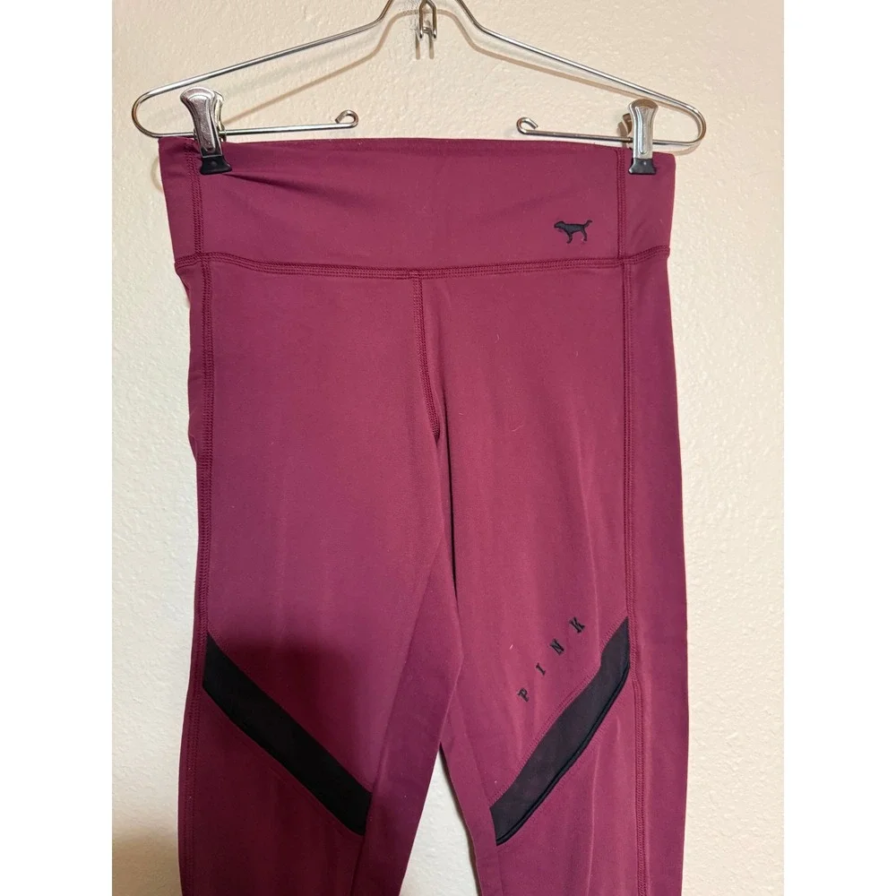 Lot‎ of 2 Womens Leggings PINK Victoria's Secret Burgundy & Under Armour Grey S